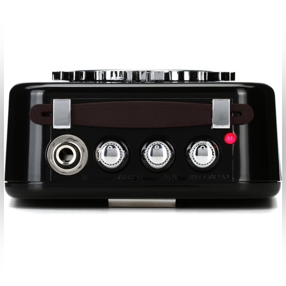 Honeytone - mini practice amp battery powered portable preowned - Picture 5 of 5